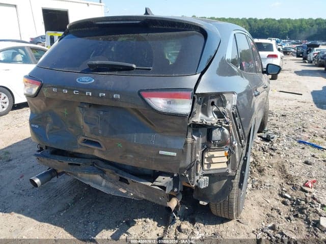 2020 FORD ESCAPE SE 5