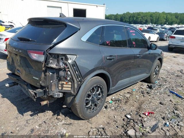 2020 FORD ESCAPE SE 7