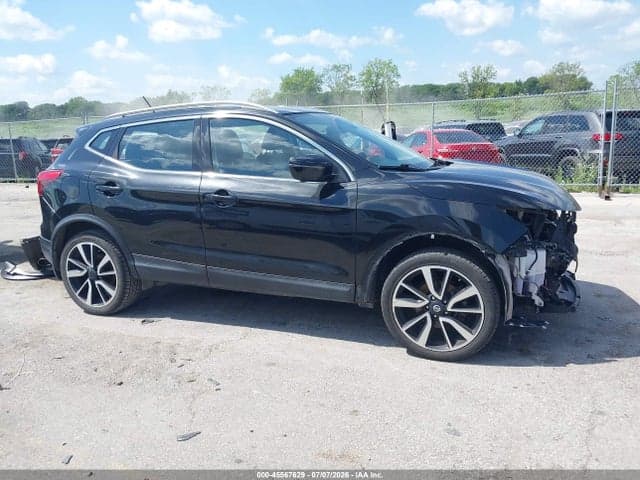2018 NISSAN ROGUE SPORT SL 13