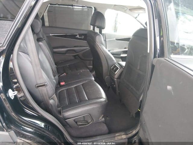 2017 KIA SORENTO 3.3L EX 8