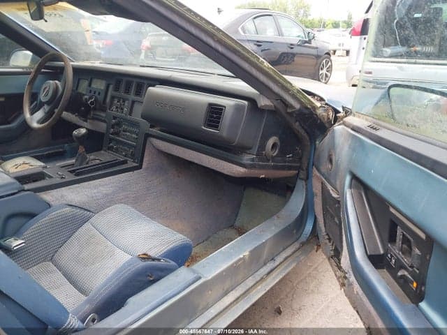 1985 CHEVROLET CORVETTE 5