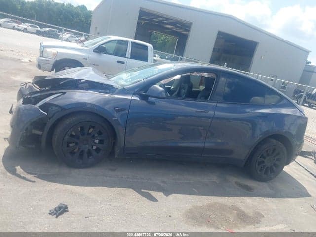 2022 TESLA MODEL Y LONG RANGE DUAL MOTOR ALL-WHEEL DRIVE 13