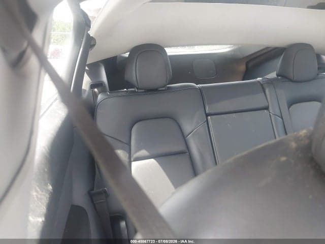 2022 TESLA MODEL Y LONG RANGE DUAL MOTOR ALL-WHEEL DRIVE 8