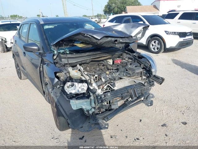 2020 NISSAN KICKS SV XTRONIC CVT 6