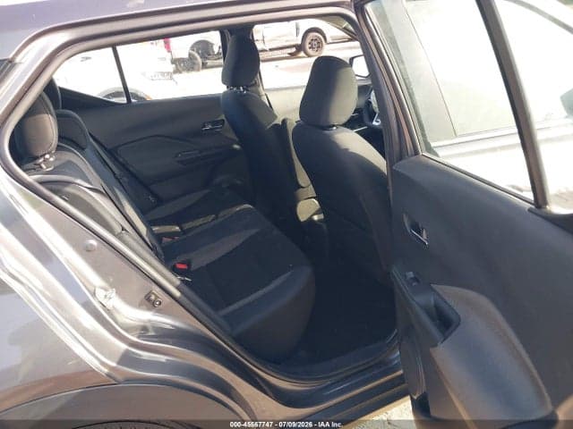 2020 NISSAN KICKS SV XTRONIC CVT 8