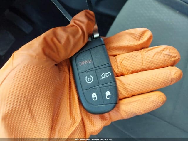2018 JEEP GRAND CHEROKEE LAREDO E 4X4 11