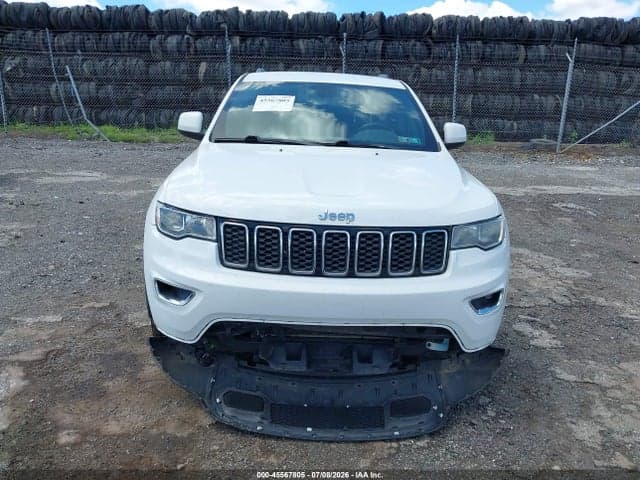 2018 JEEP GRAND CHEROKEE LAREDO E 4X4 12