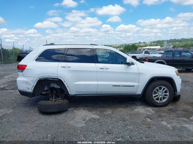 2018 JEEP GRAND CHEROKEE LAREDO E 4X4 13