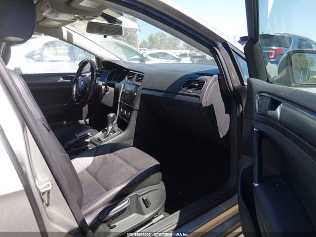 2018 VOLKSWAGEN GOLF 5