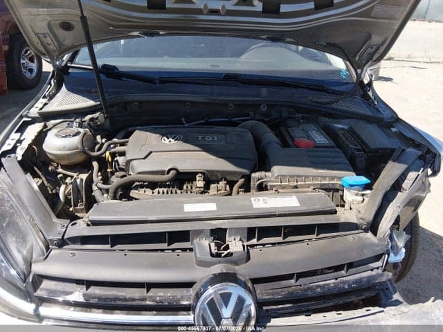 2018 VOLKSWAGEN GOLF 10