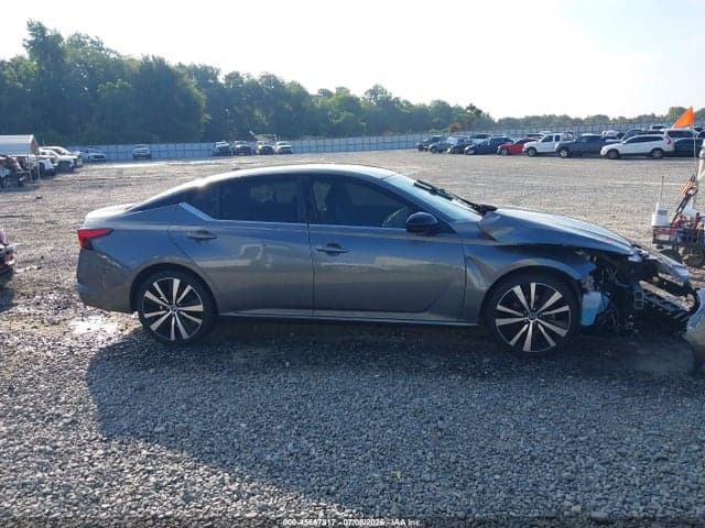 2019 NISSAN ALTIMA 2.5 SR 12