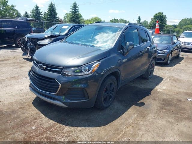 2019 CHEVROLET TRAX LT 2