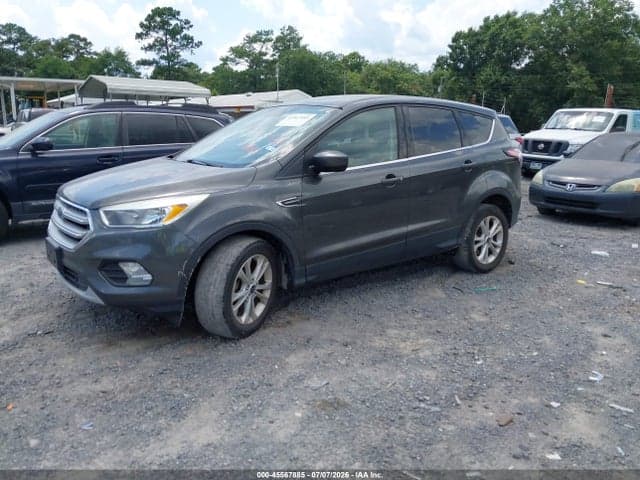2017 FORD ESCAPE SE 2