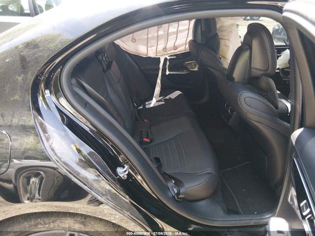 2024 MERCEDES-BENZ C 300 8