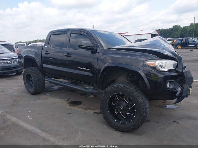 2017 TOYOTA TACOMA SR5 V6 1