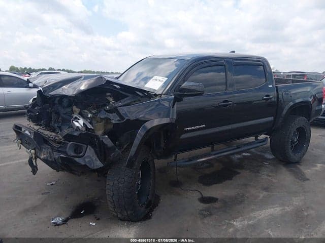 2017 TOYOTA TACOMA SR5 V6 2