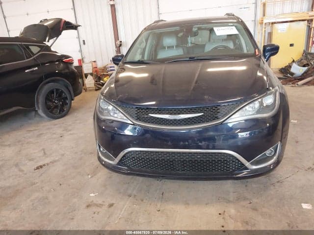 2017 CHRYSLER PACIFICA TOURING-L 12