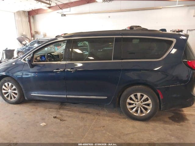 2017 CHRYSLER PACIFICA TOURING-L 14