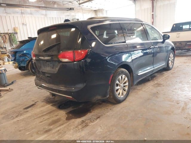 2017 CHRYSLER PACIFICA TOURING-L 4