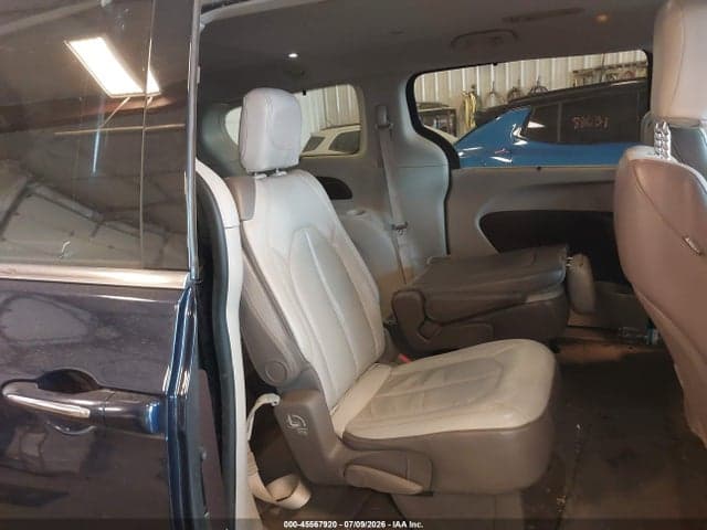 2017 CHRYSLER PACIFICA TOURING-L 8