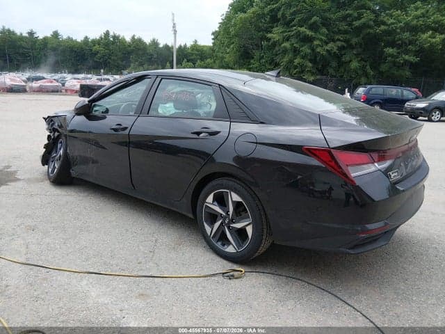 2023 HYUNDAI ELANTRA SEL 3