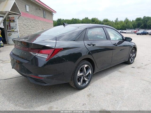 2023 HYUNDAI ELANTRA SEL 4