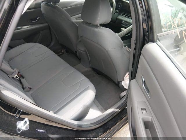 2023 HYUNDAI ELANTRA SEL 8