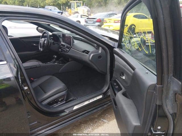 2023 LEXUS ES 350 5