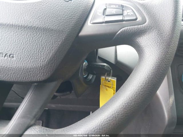 2017 FORD ESCAPE SE 11