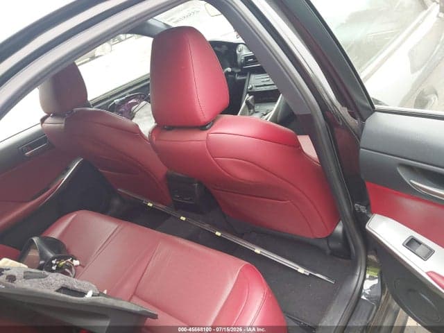 2018 LEXUS IS 350 8