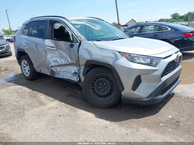 2021 TOYOTA RAV4 LE 1