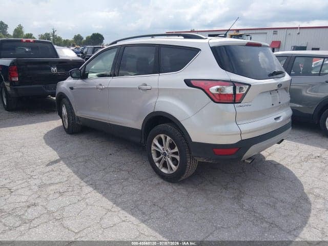 2018 FORD ESCAPE SE 3