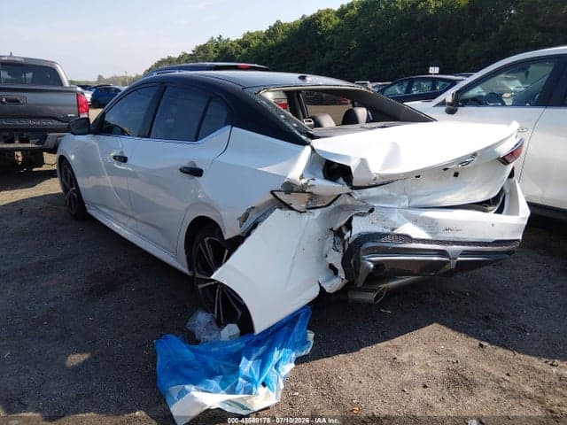 2021 NISSAN SENTRA SR XTRONIC CVT 3