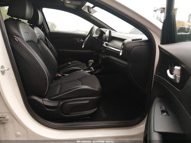 2021 KIA FORTE GT-LINE 5