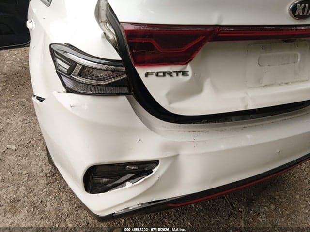 2021 KIA FORTE GT-LINE 6