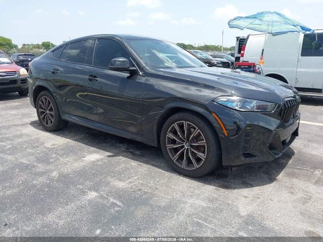2025 BMW X6 XDRIVE40I