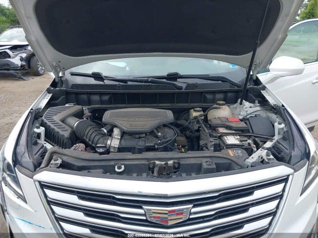 2017 CADILLAC XT5 STANDARD 10