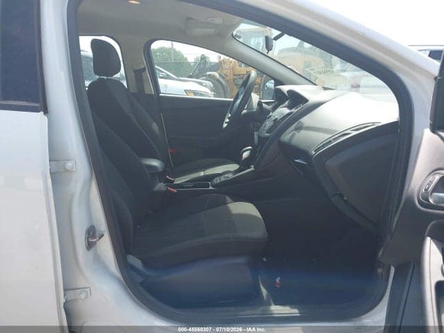 2018 FORD FOCUS SE 5