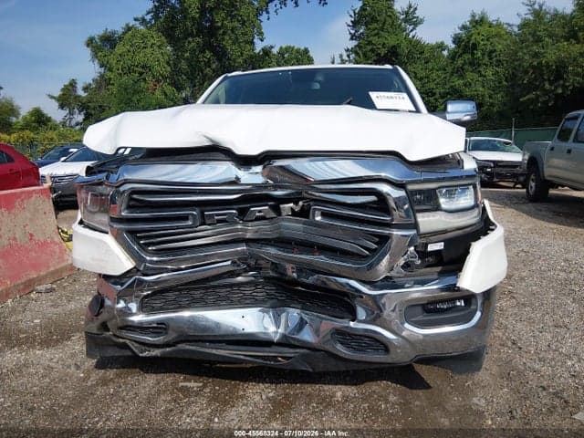 2020 RAM 1500 LARAMIE 4X4 6'4 BOX 6