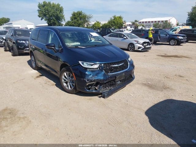2023 CHRYSLER PACIFICA TOURING L AWD 1