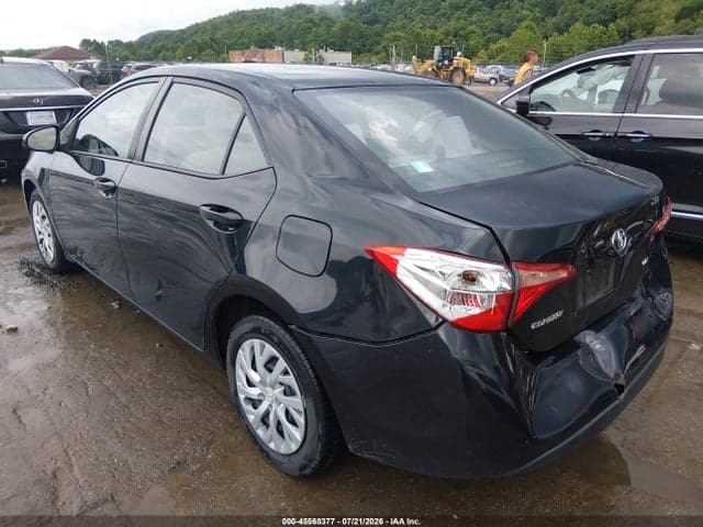 2017 TOYOTA COROLLA LE 3