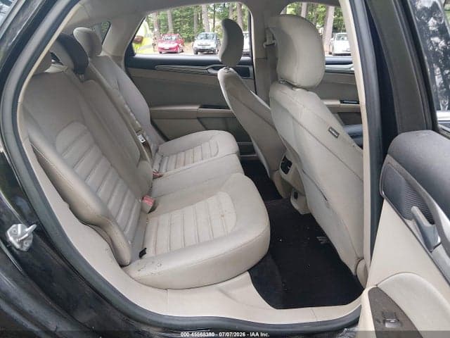 2017 FORD FUSION SE 8