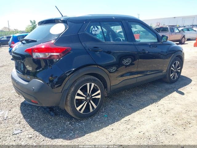 2020 NISSAN KICKS SV XTRONIC CVT 4