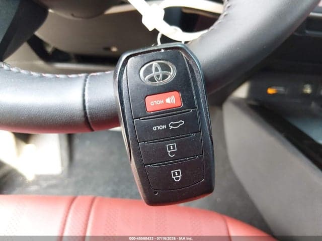 2026 TOYOTA CAMRY XSE 11