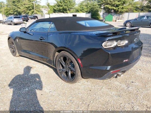 2023 CHEVROLET CAMARO RWD LT1 3