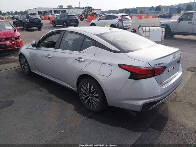 2023 NISSAN ALTIMA SV FWD 3