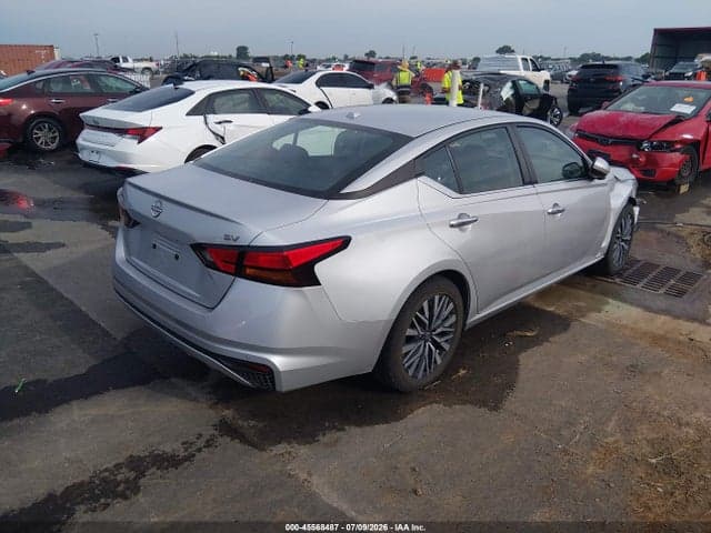 2023 NISSAN ALTIMA SV FWD 4