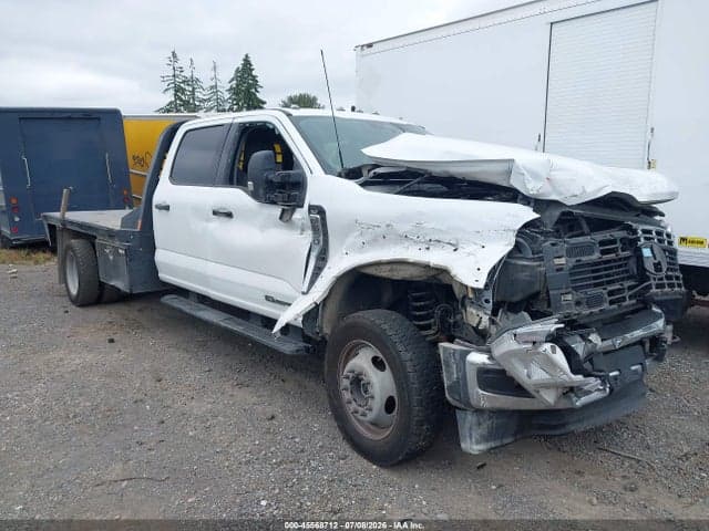 2025 FORD F-550 CHASSIS LARIAT/XL/XLT - 1