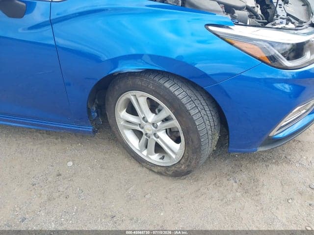 2017 CHEVROLET CRUZE LT AUTO 17