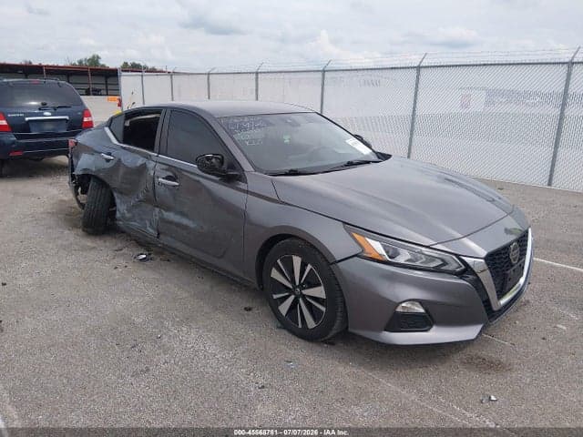 2022 NISSAN ALTIMA SV FWD - 1